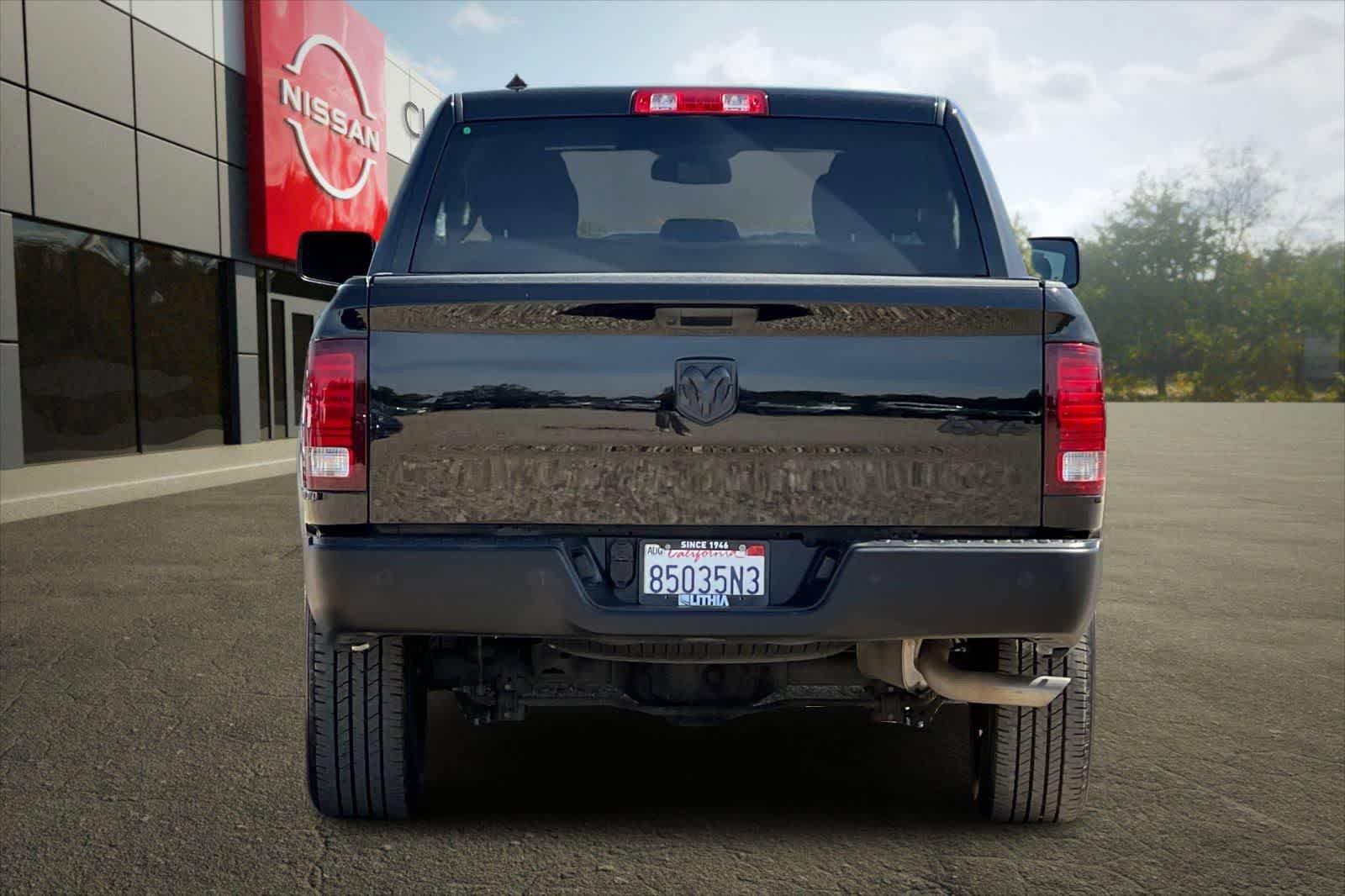 Used 2022 RAM 1500 Classic Warlock w/ Electronics Group AWD/4WD image 8