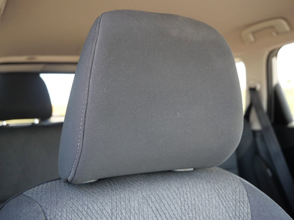 Used 2025 Nissan Rogue SV FWD image 20