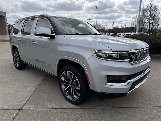 Used 2022 Jeep Grand Wagoneer Series III image 3