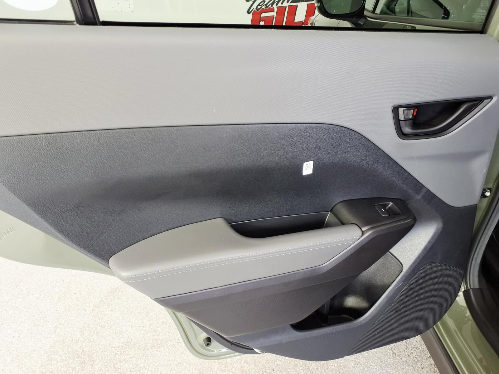 Used 2026 Subaru Crosstrek 2.5i Premium AWD/4WD image 24