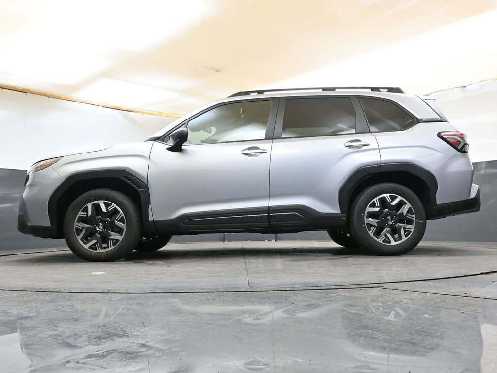 Used 2025 Subaru Forester Premium AWD/4WD image 31