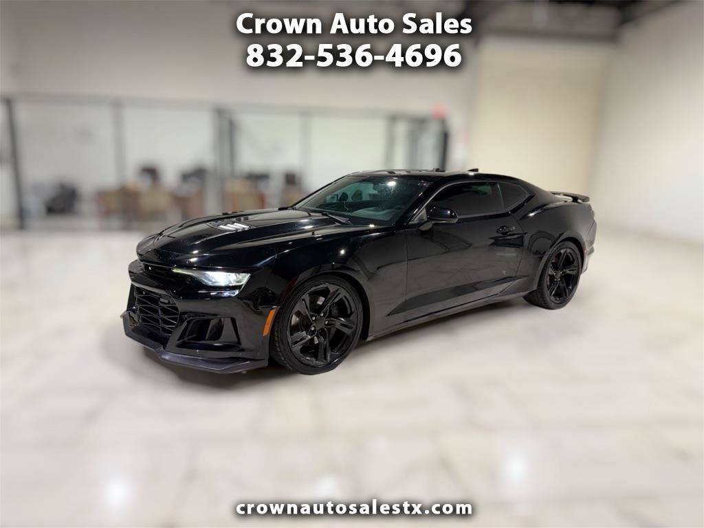 Used 2019 Chevrolet Camaro SS w/ Black Appearance Package