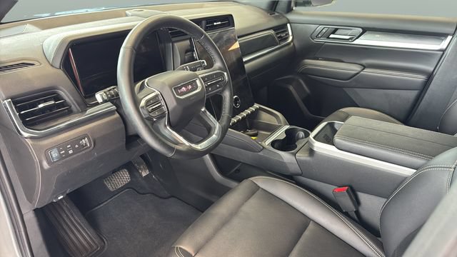 Used 2026 GMC Terrain Elevation w/ Elevation Premium Package AWD/4WD image 9