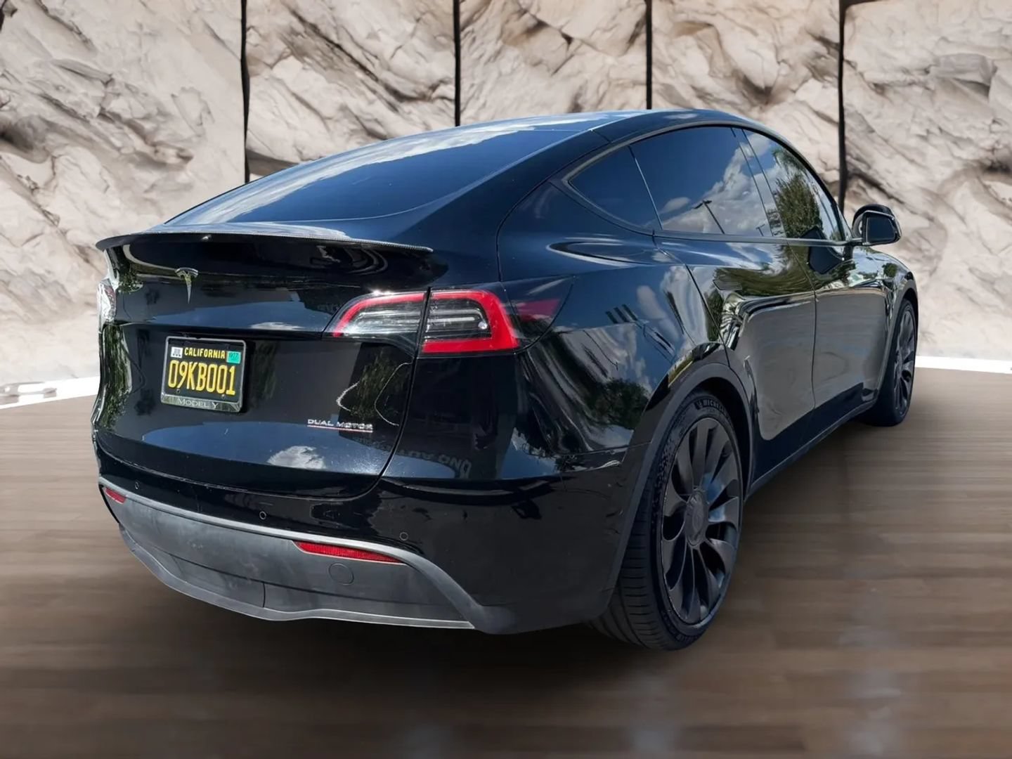 Used 2022 Tesla Model Y Performance AWD/4WD image 6