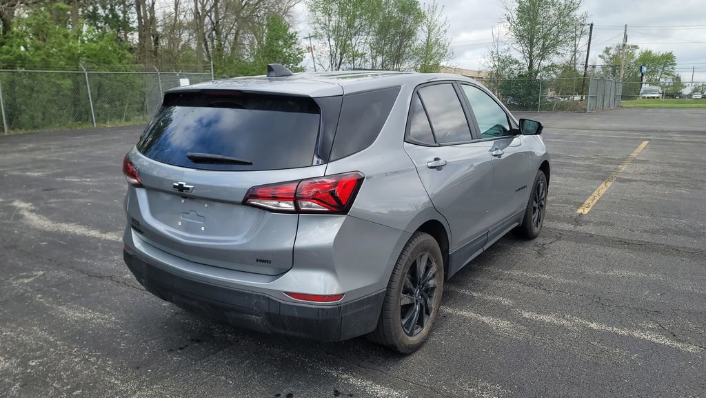 Used 2023 Chevrolet Equinox LS w/ LS Convenience Package AWD/4WD image 6
