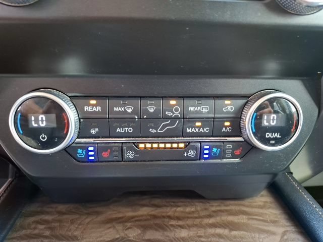 Used 2019 Ford Expedition Platinum AWD/4WD image 25