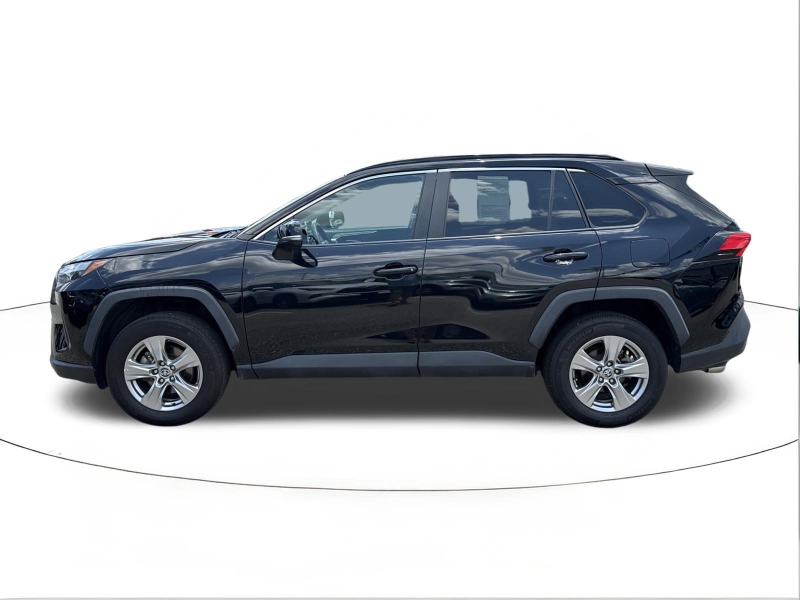 Used 2023 Toyota RAV4 XLE w/ Convenience Package AWD/4WD image 6
