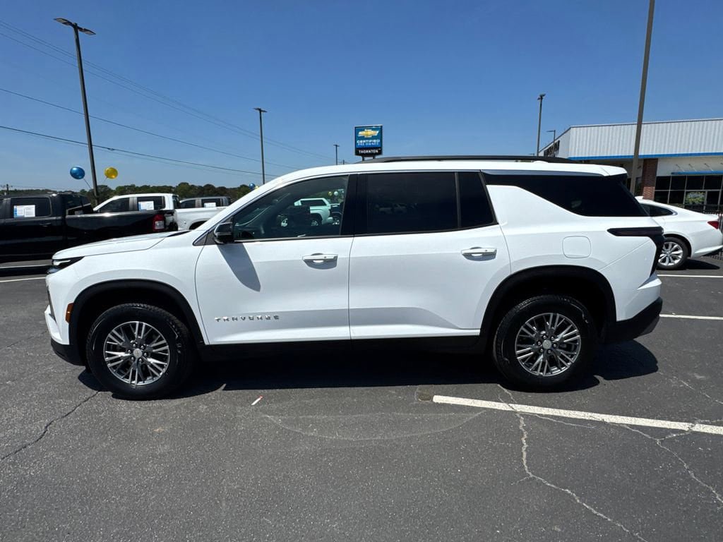 New 2026 Chevrolet Traverse LT w/ Driver Confidence Package FWD image 9