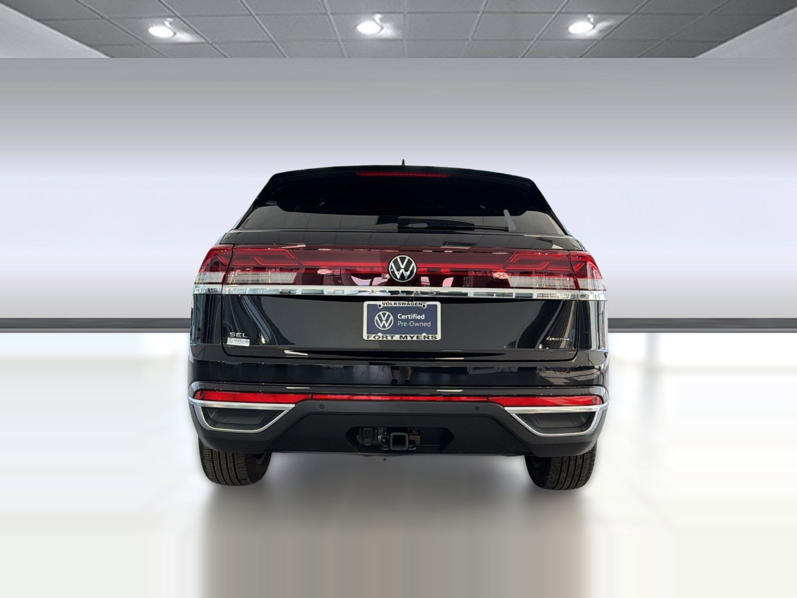 Certified 2025 Volkswagen Atlas Cross Sport SEL image 10