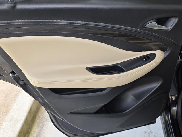 Used 2019 Buick Envision Preferred FWD image 31