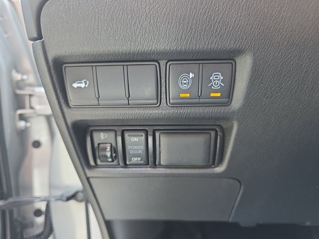 Used 2019 Nissan Armada SL w/ Premium Package image 25