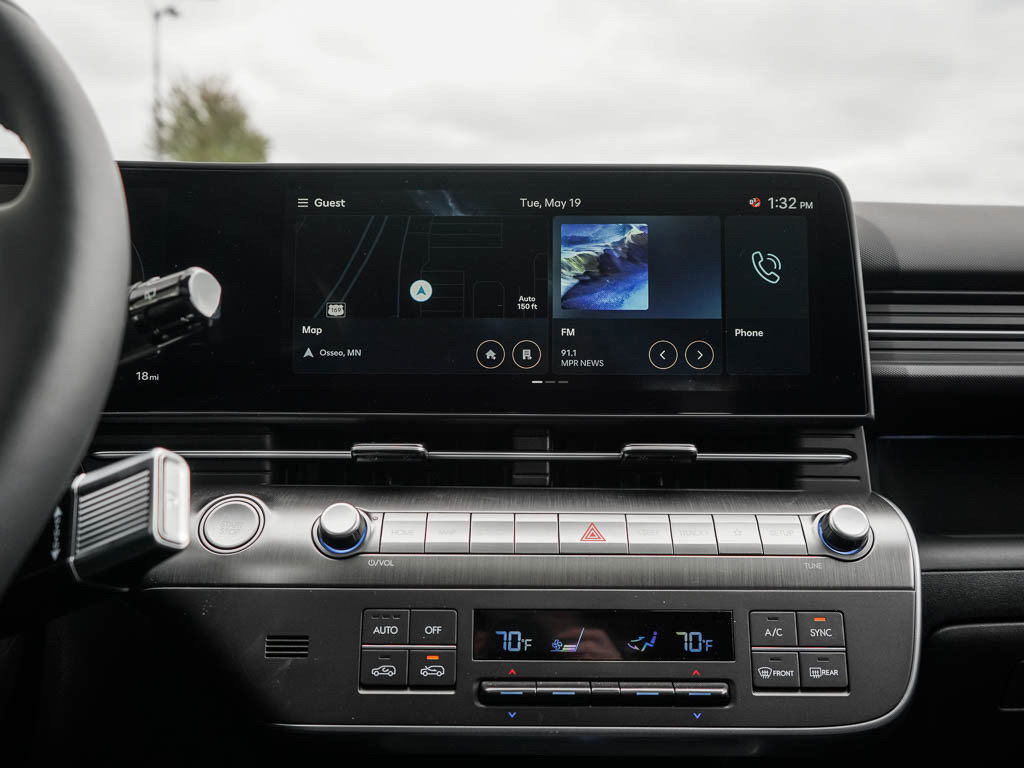 New 2026 Hyundai Kona Limited AWD/4WD image 24