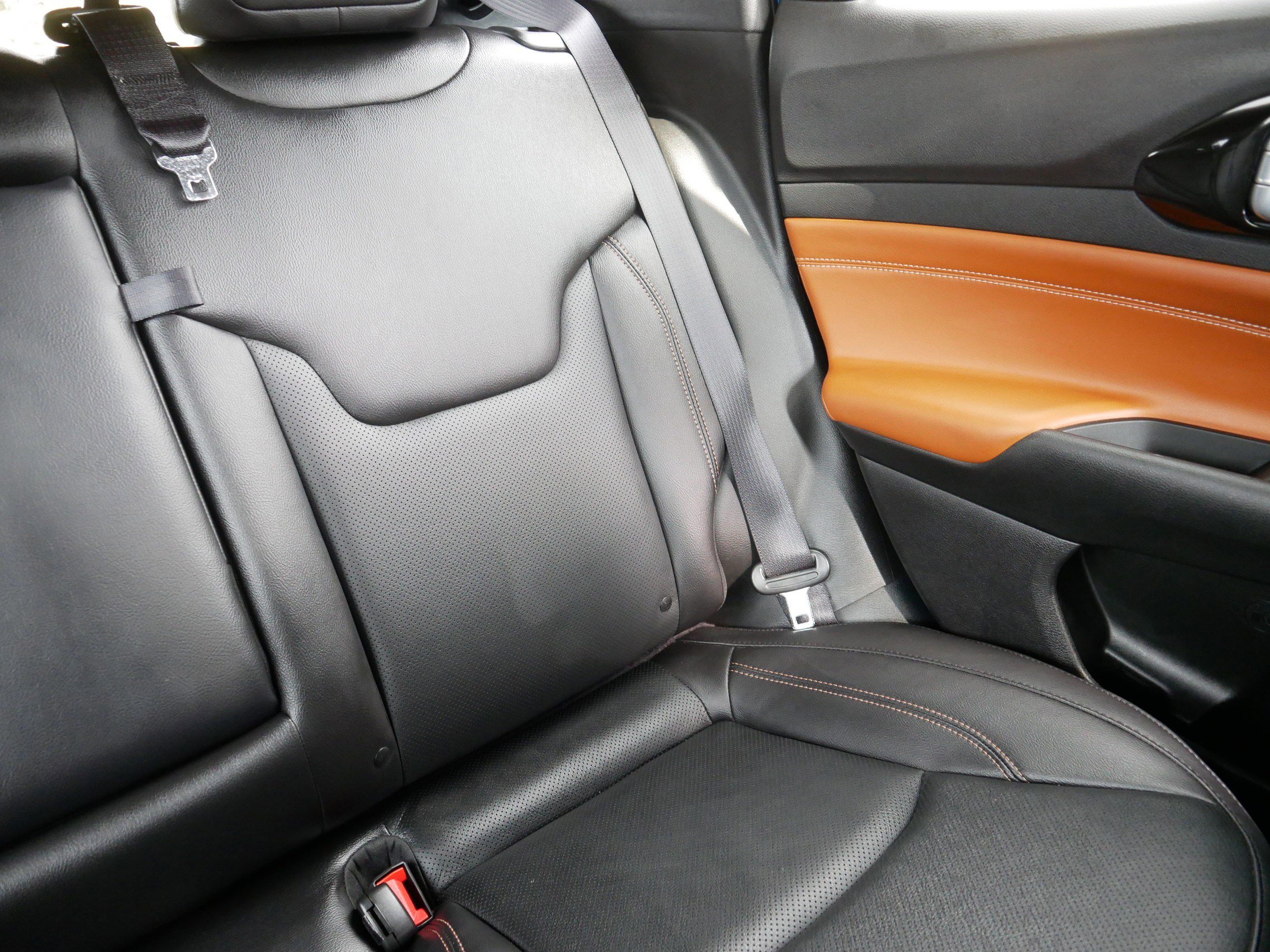 Used 2024 Jeep Compass Limited w/ Elite Group image 14