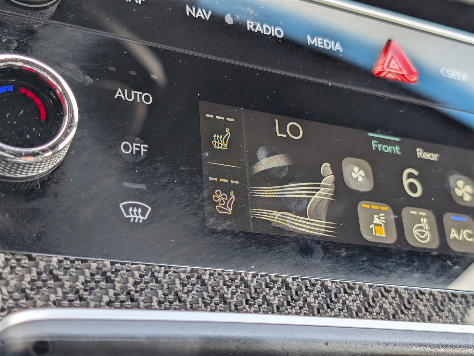 Used 2025 Genesis GV80 3.5T e-SC image 38