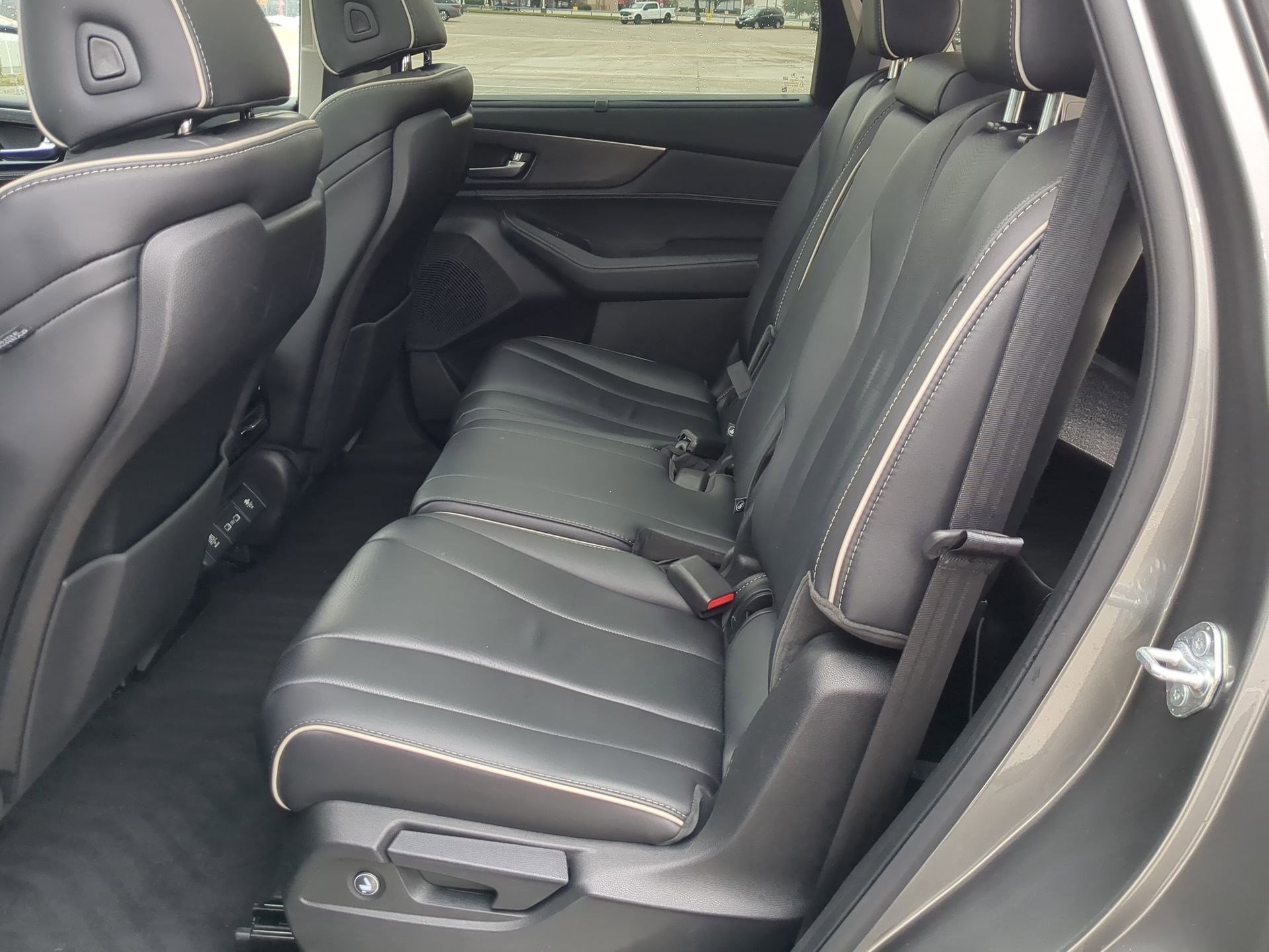 Used 2024 Acura MDX SH-AWD w/ Advance Package image 28