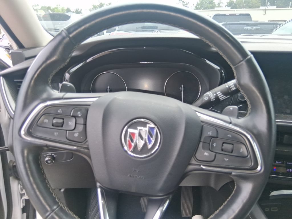 Used 2022 Buick Envision Preferred FWD image 11