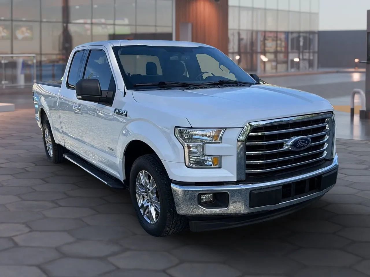 Used 2017 Ford F150 XLT w/ Equipment Group 301A Mid RWD image 20