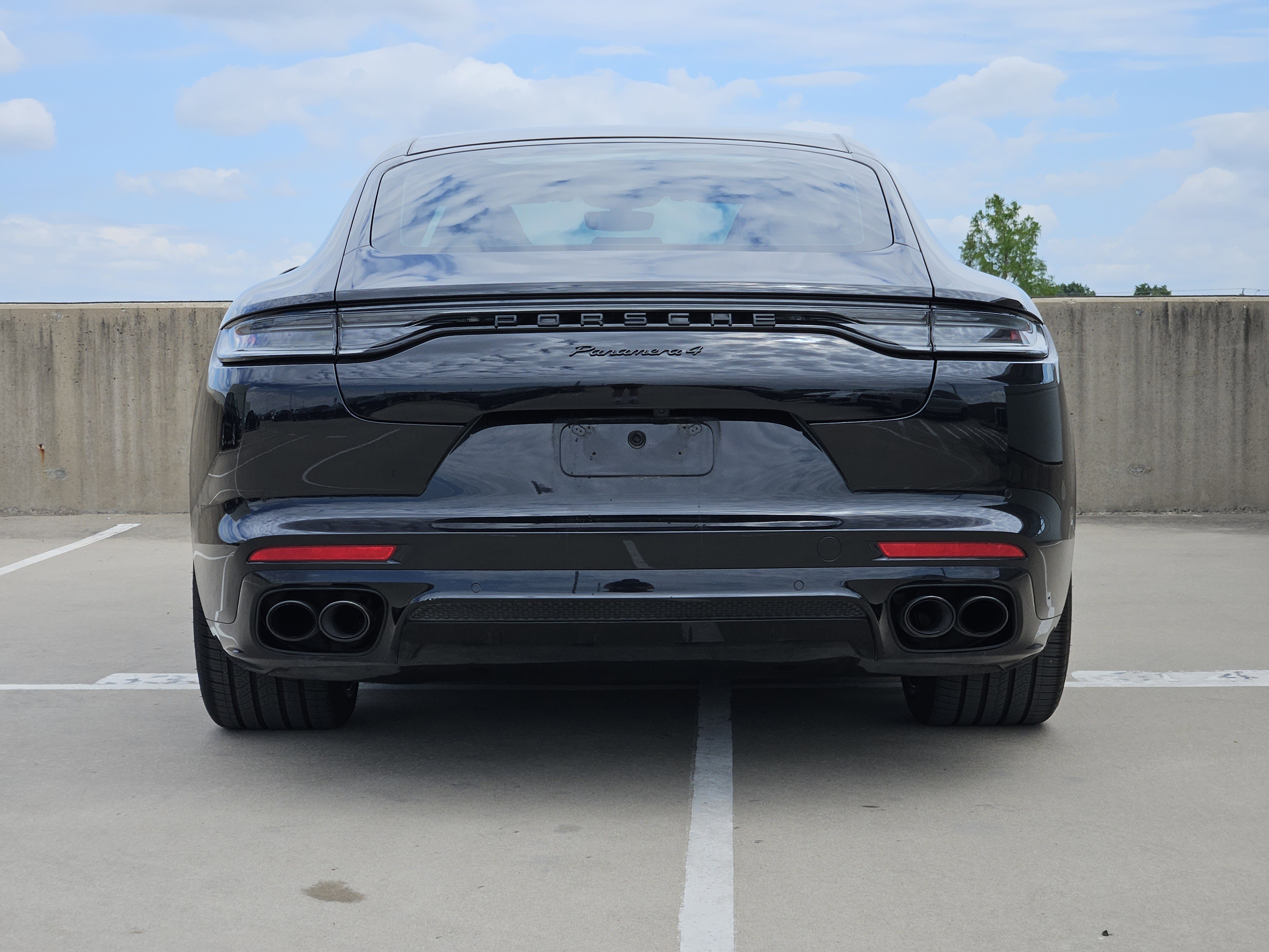 Certified 2023 Porsche Panamera 4 Platinum Edition AWD/4WD image 7