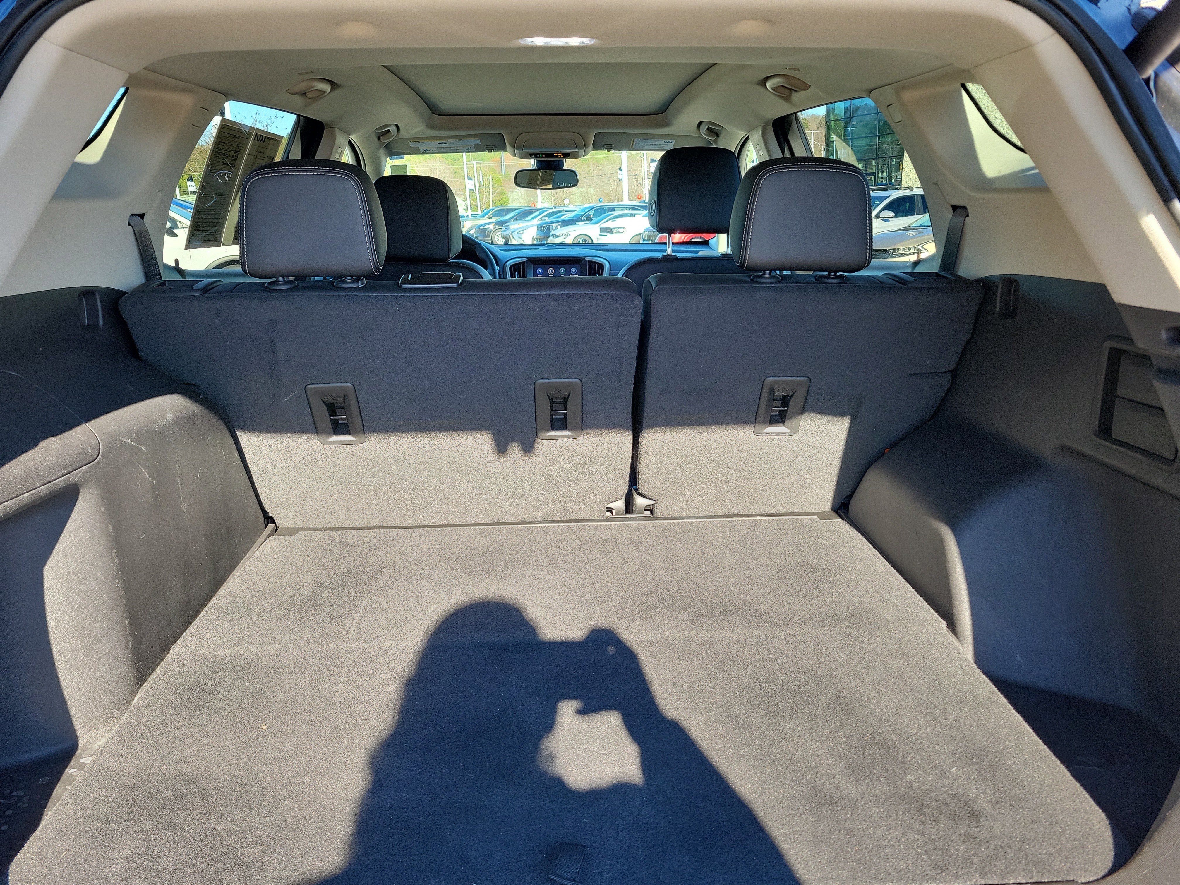 Used 2024 GMC Terrain Denali w/ Black Diamond Edition image 29