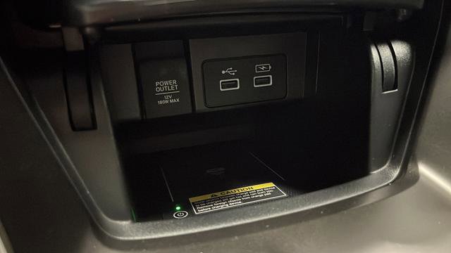 Used 2021 Honda Accord Touring image 32