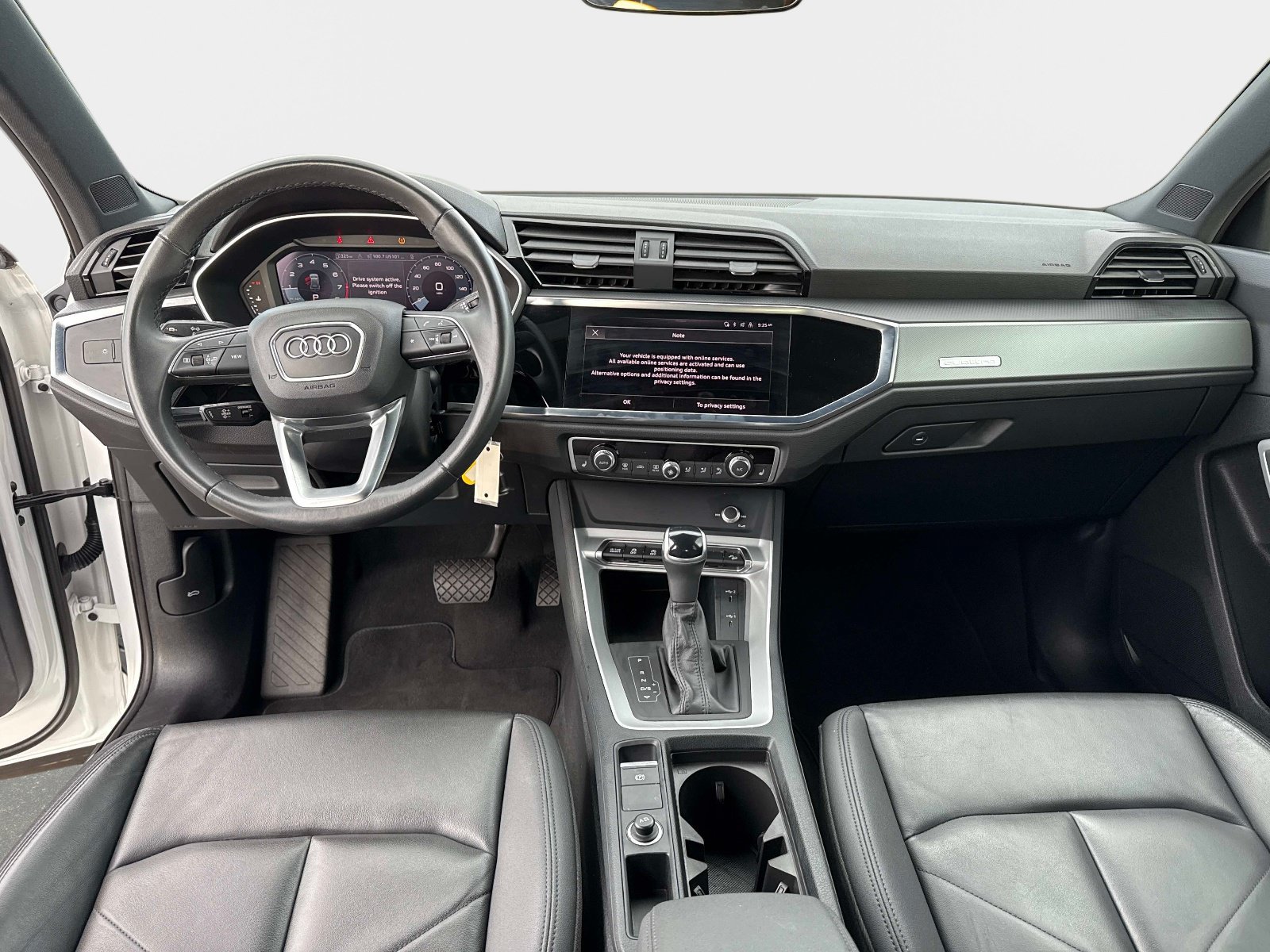 Used 2025 Audi Q3 2.0T Premium AWD/4WD image 19