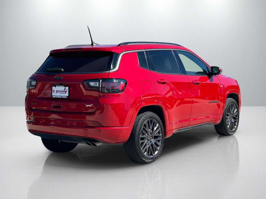 Used 2022 Jeep Compass Limited w/ (RED) Package image 5