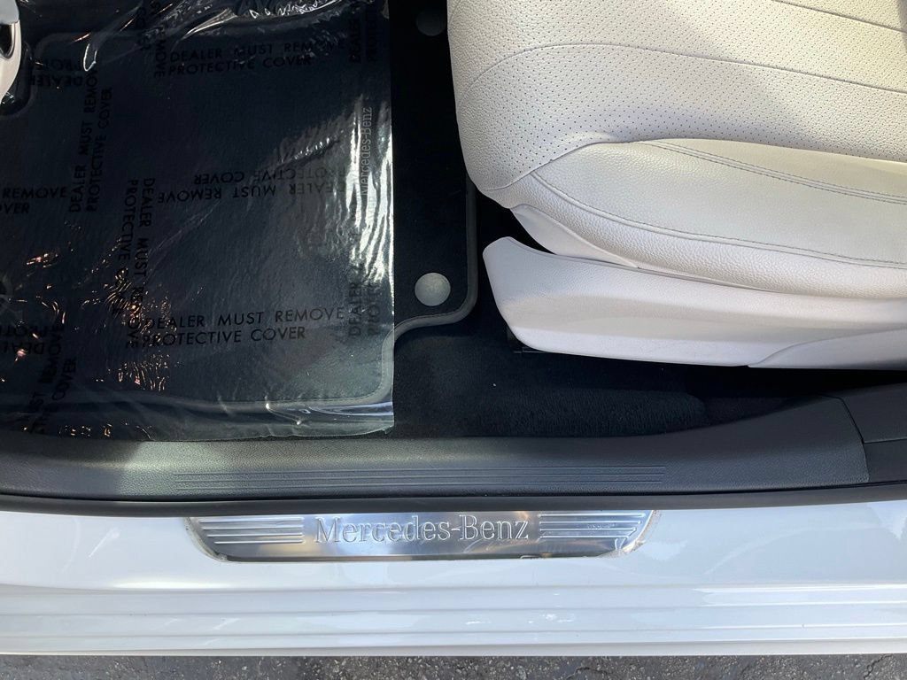 Used 2019 Mercedes-Benz E 300 w/ Premium 1 Package image 15