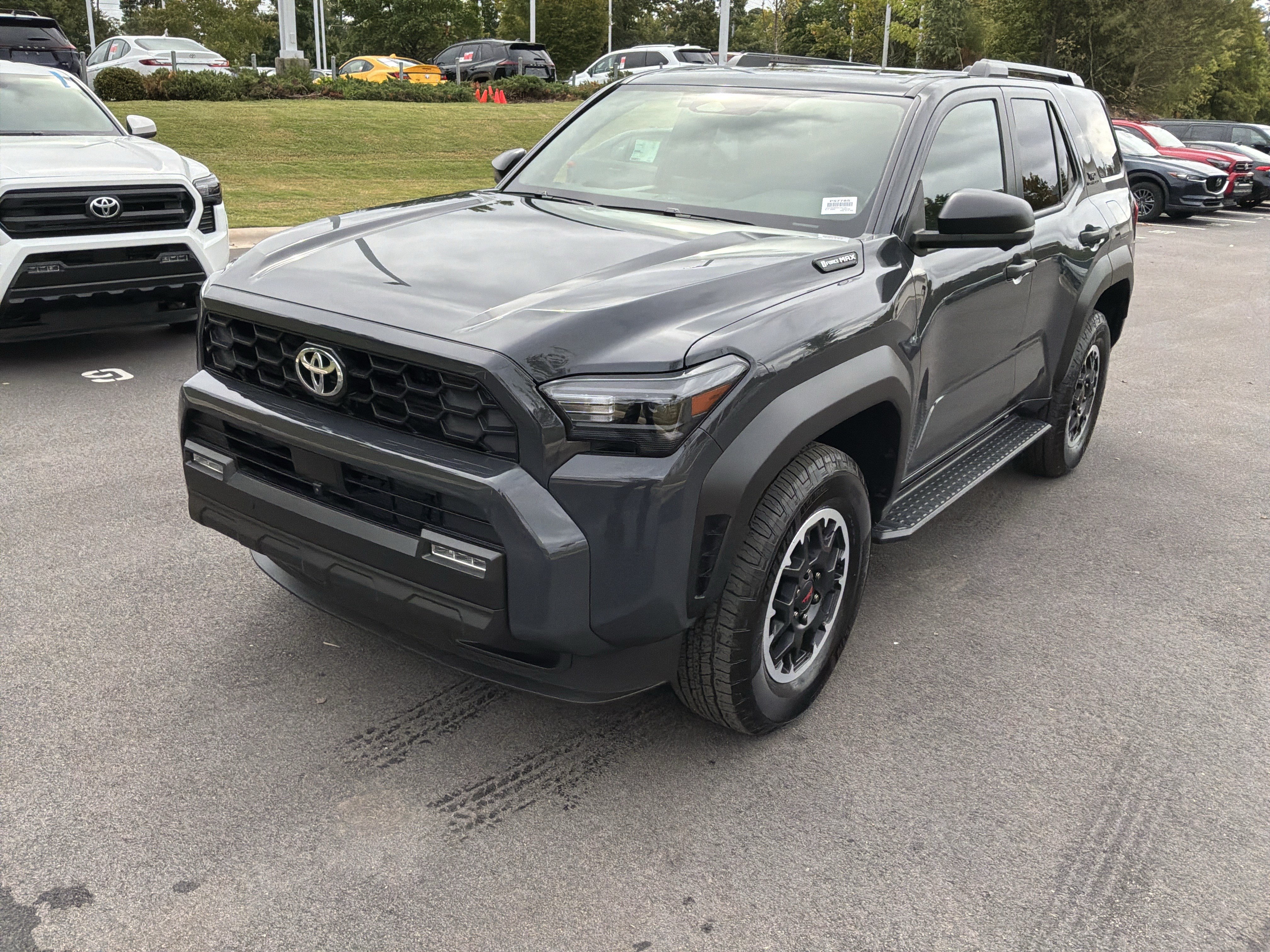 Used 2025 Toyota 4Runner TRD Off-Road Premium AWD/4WD image 5
