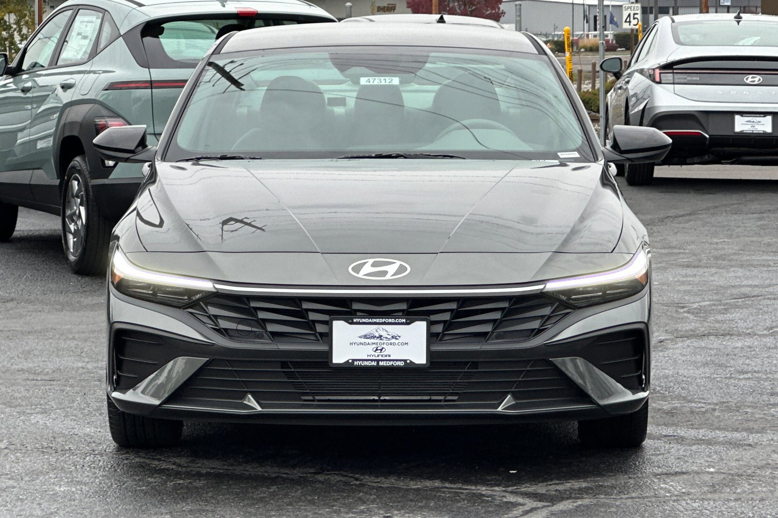 New 2026 Hyundai Elantra Sport FWD image 9