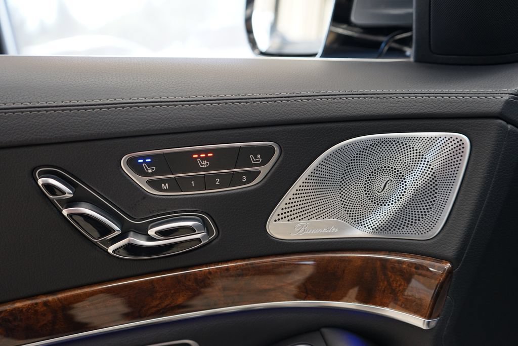 Used 2015 Mercedes-Benz S 550 4MATIC Sedan image 25