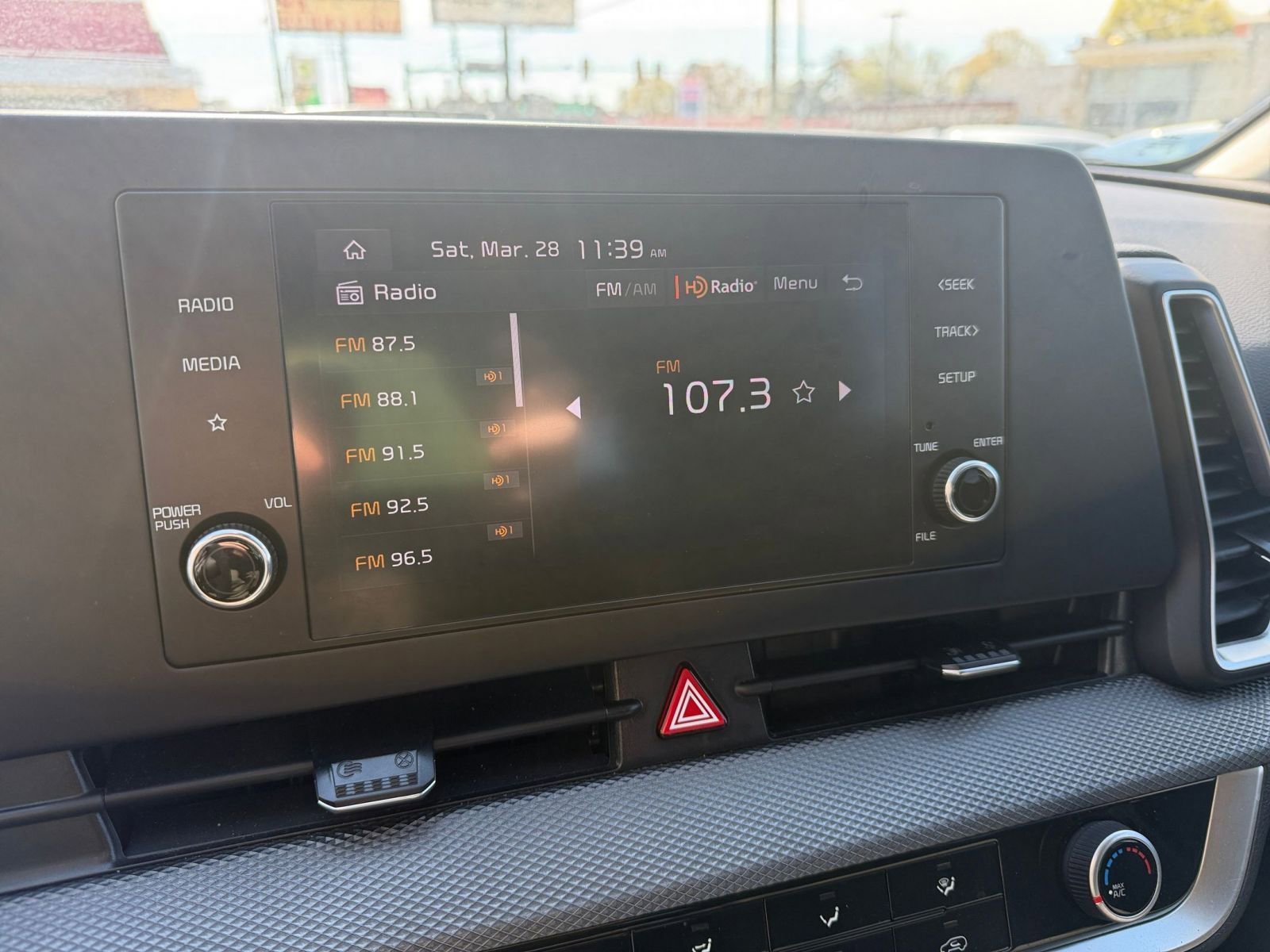 Used 2025 Kia Sportage LX image 20