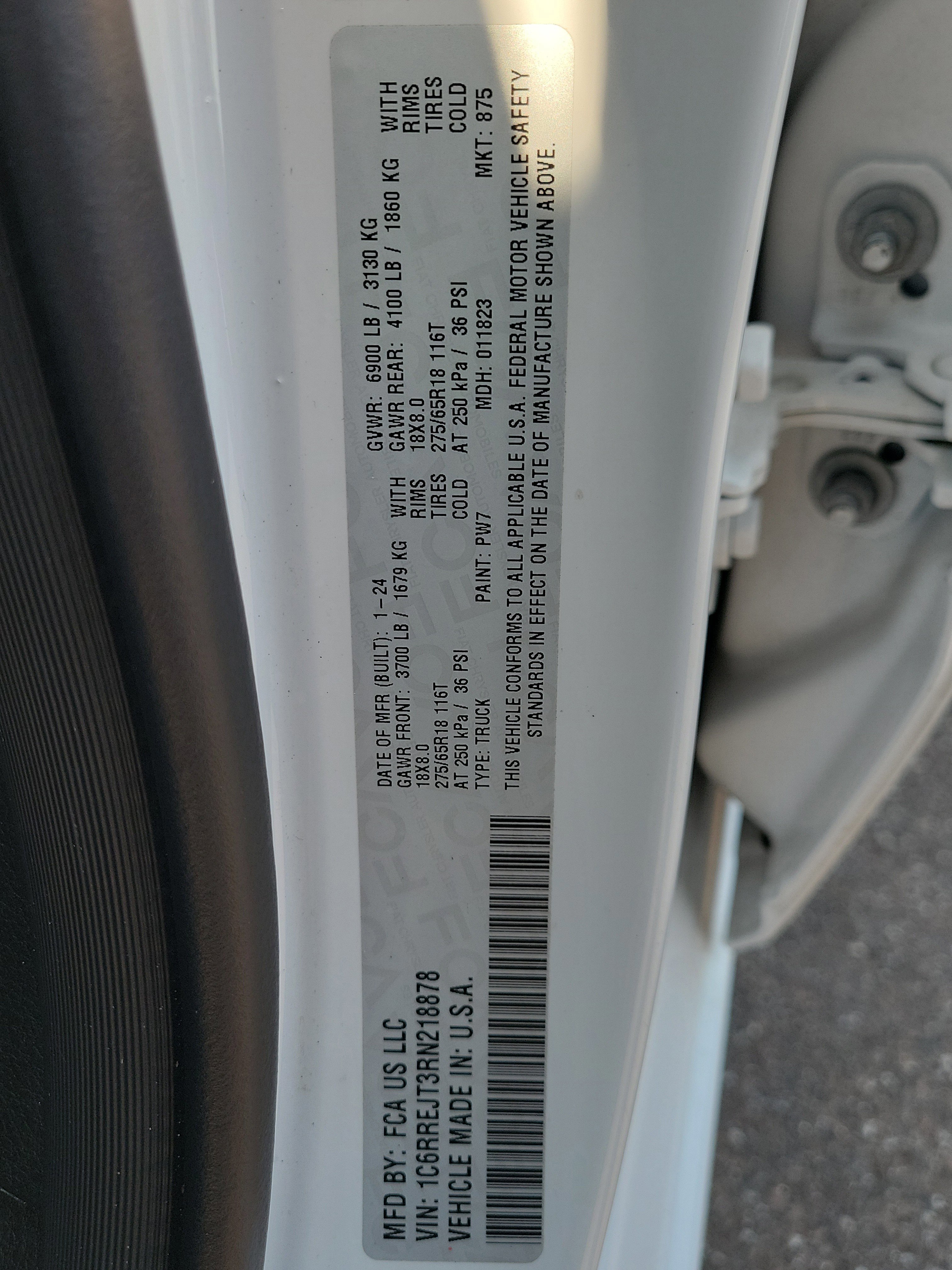 Used 2024 RAM 1500 Laramie image 35