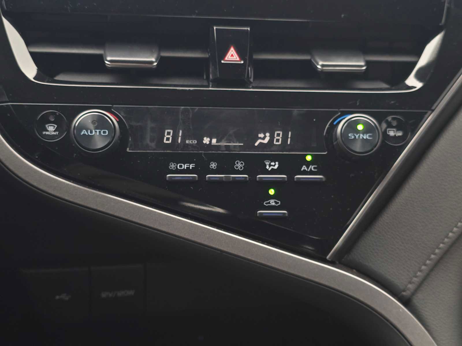 Used 2024 Toyota Camry XLE image 31