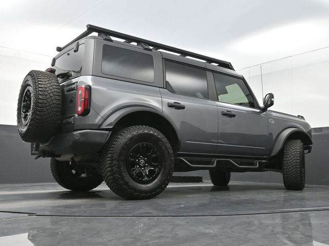 Used 2023 Ford Bronco Wildtrak image 37