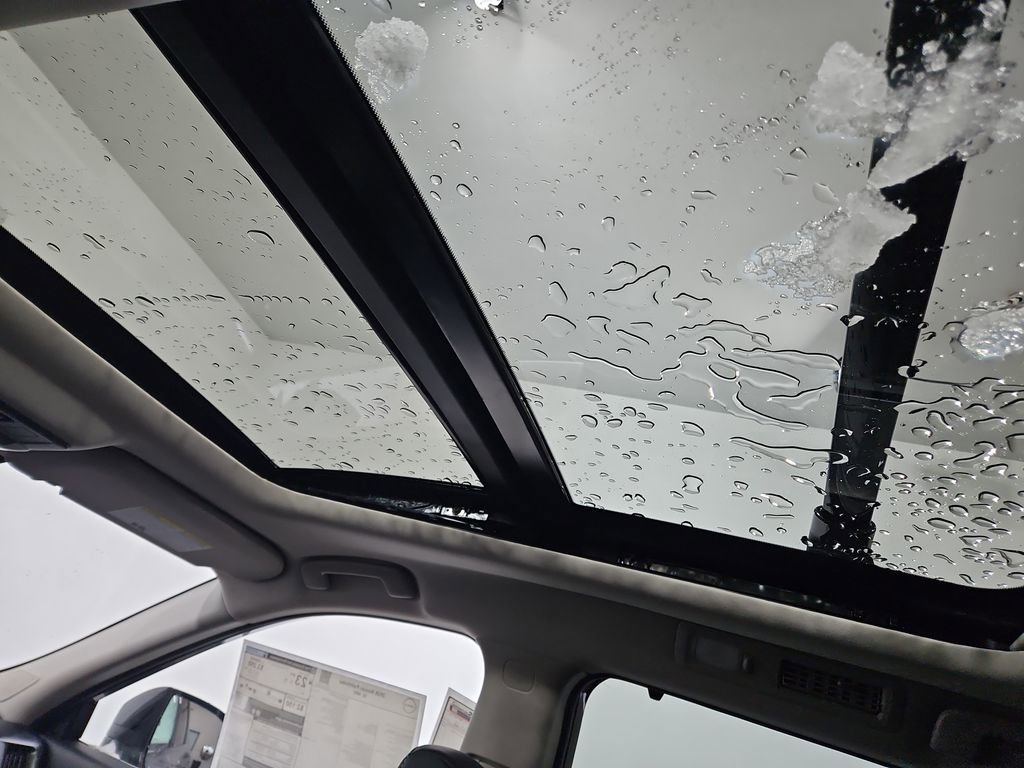 New 2026 Nissan Pathfinder SL w/ SL Premium Package image 20