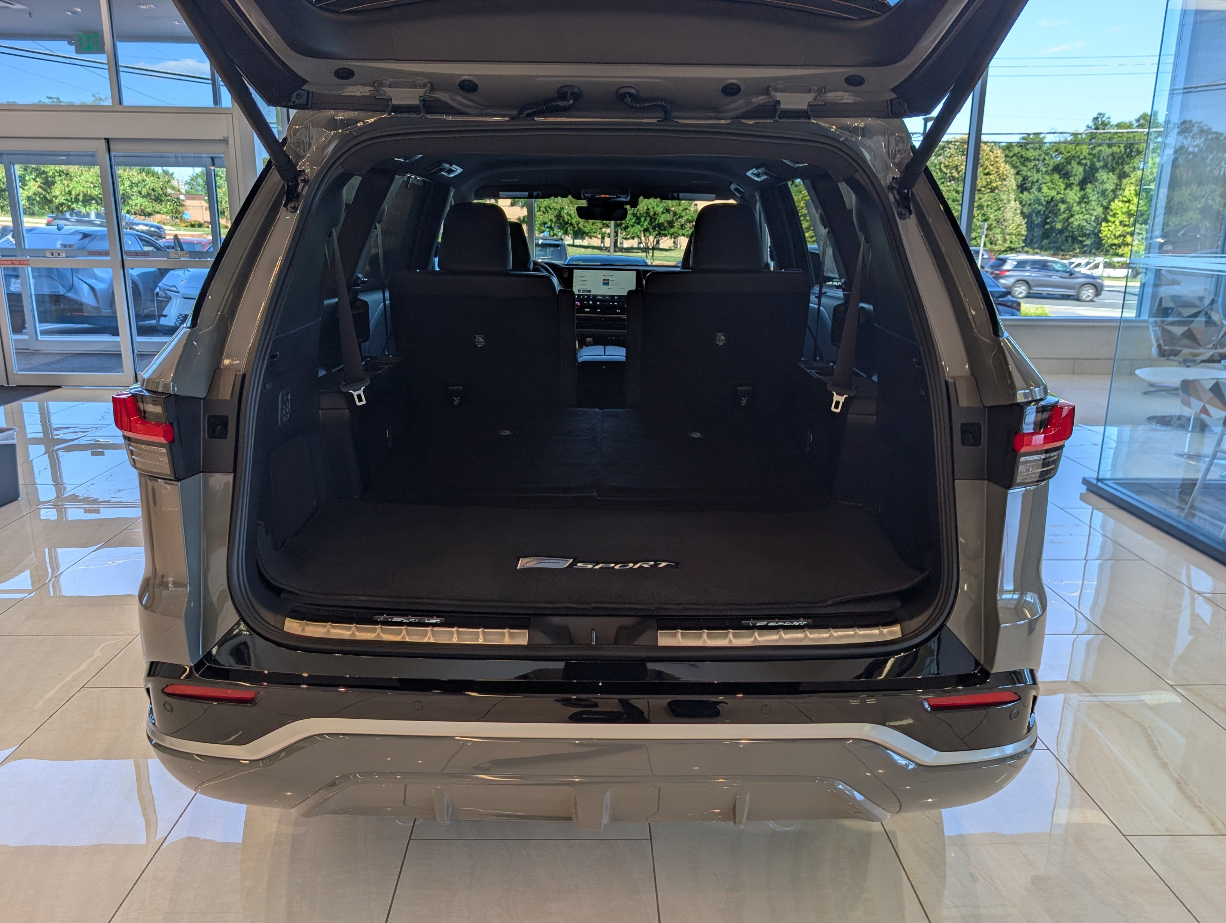 New 2026 Lexus TX 500h AWD w/ Technology Package image 11
