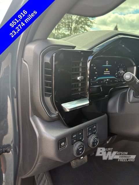 Used 2025 Chevrolet Silverado 1500 LT Trail Boss w/ Convenience Package II AWD/4WD image 12