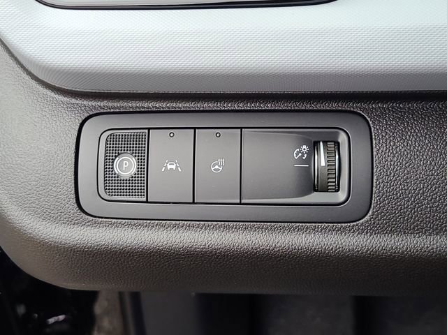 New 2027 Chevrolet Bolt LT FWD image 19