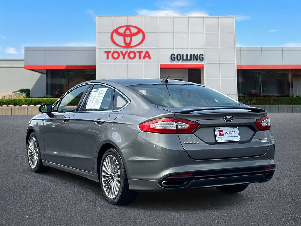 Used 2013 Ford Fusion Titanium FWD image 4