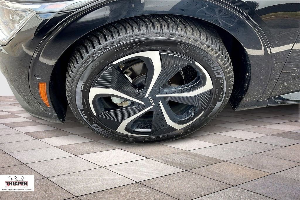 Used 2022 Kia EV6 GT-Line w/ GT-Line White Seat Package image 9