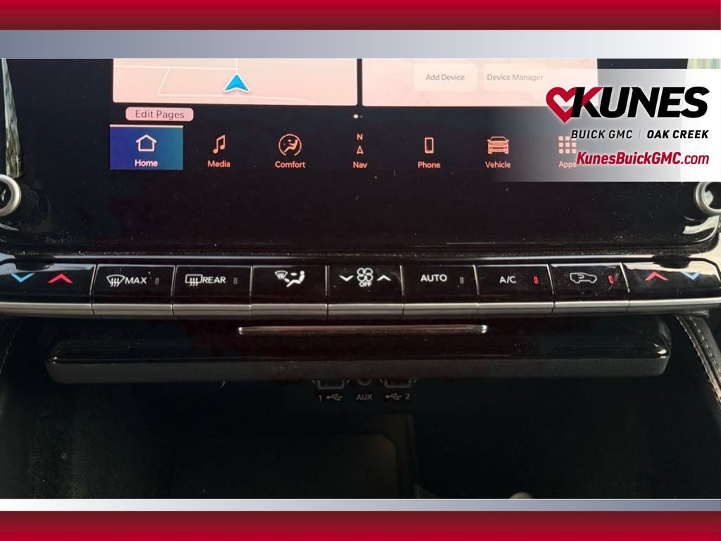 Used 2022 Jeep Wagoneer Series II AWD/4WD image 30