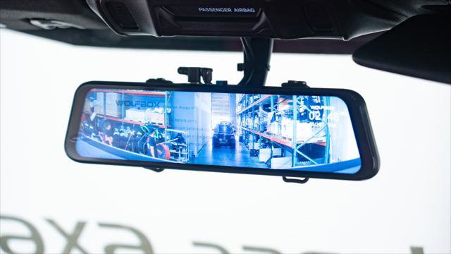 Used 2025 Jeep Gladiator Sport image 39