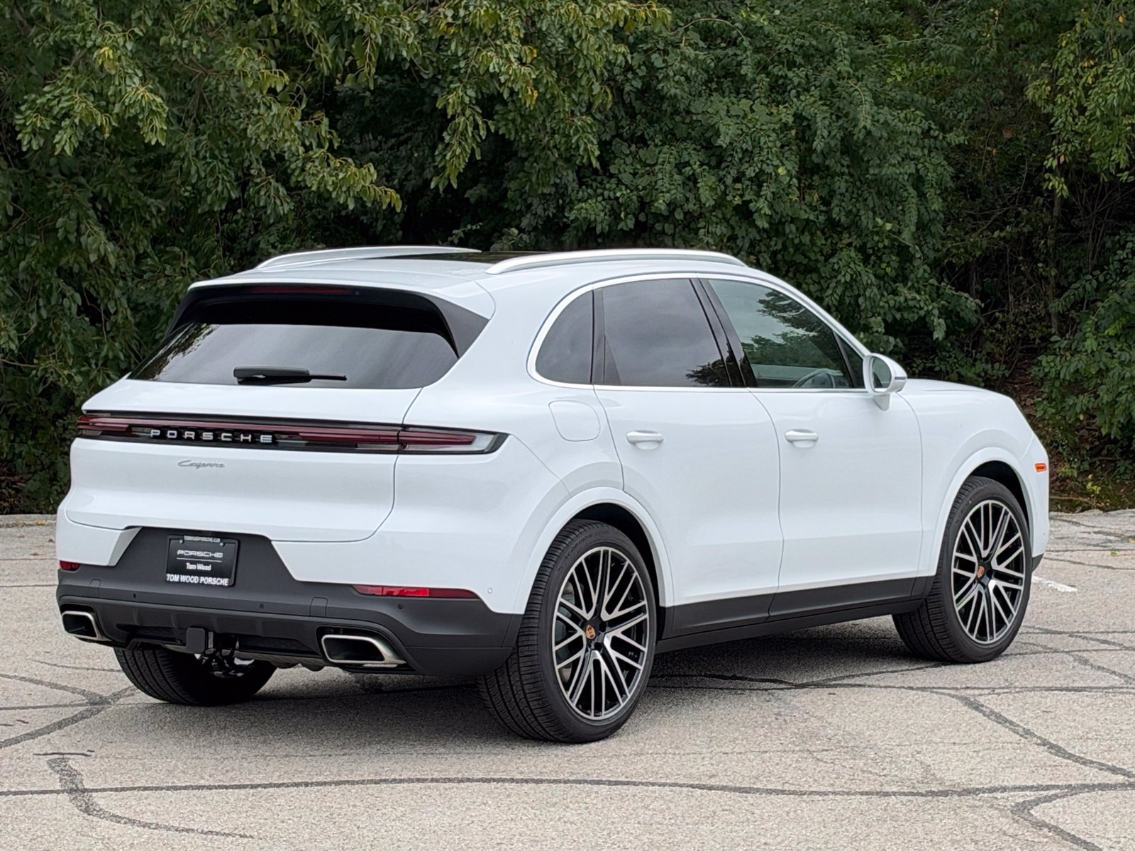 New 2026 Porsche Cayenne AWD/4WD image 2
