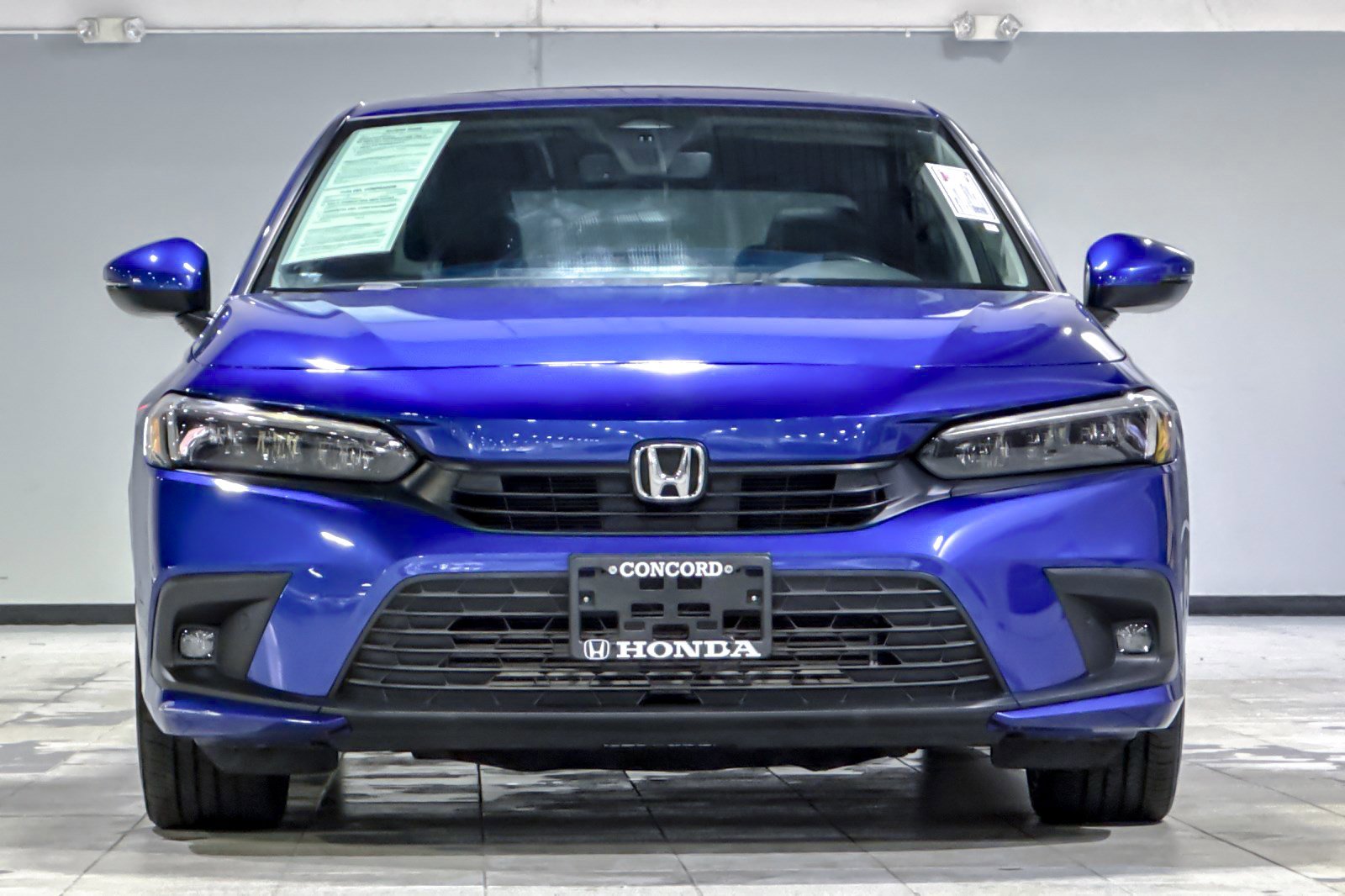 Used 2023 Honda Civic Touring image 5