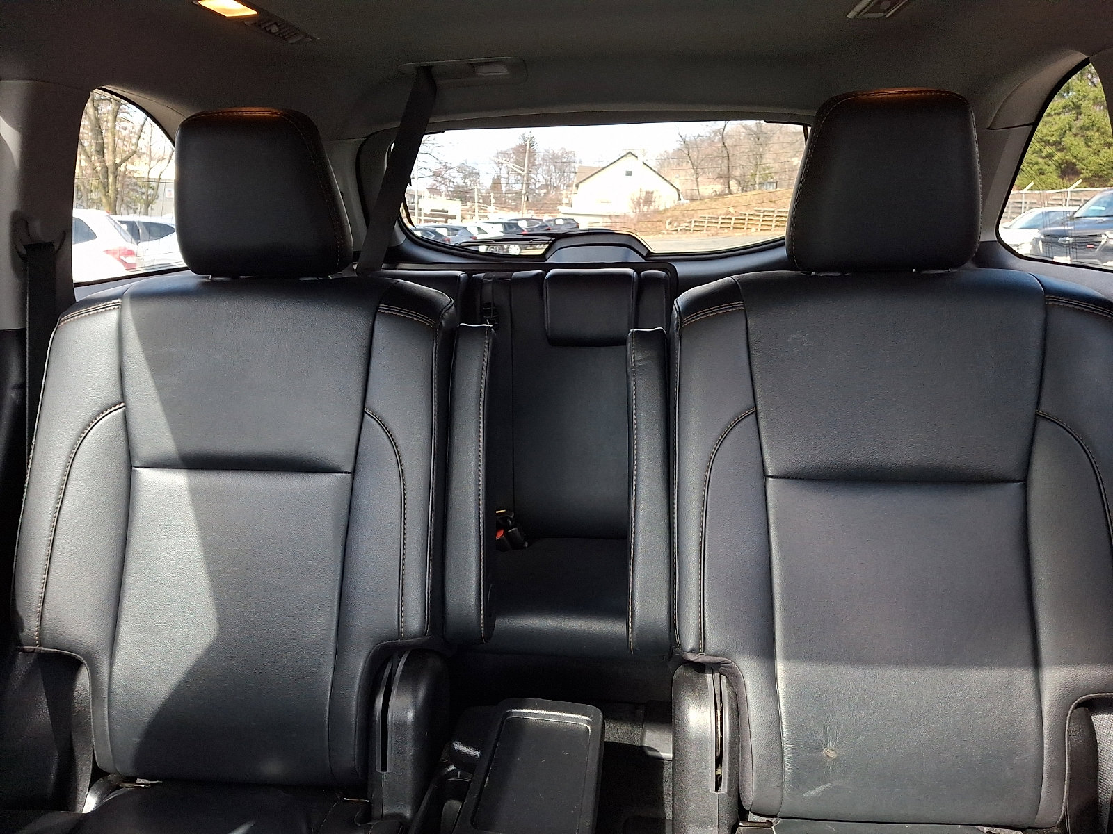 Used 2019 Toyota Highlander XLE AWD/4WD image 19