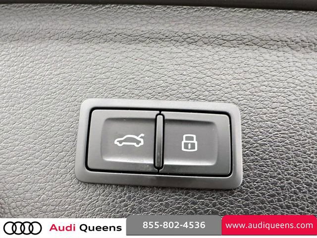 Used 2024 Audi SQ5 Premium Plus AWD/4WD image 11
