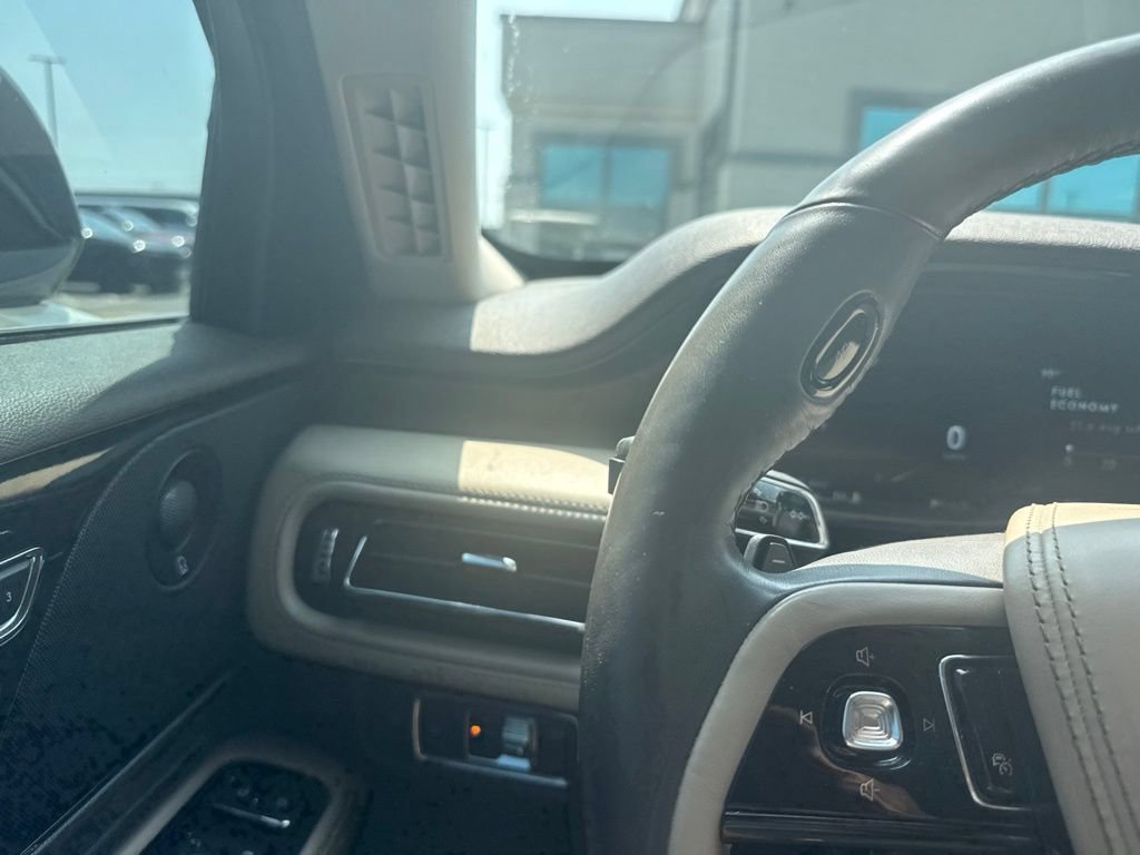 Used 2020 Lincoln Aviator Reserve w/ Equipment Group 201A AWD/4WD image 19