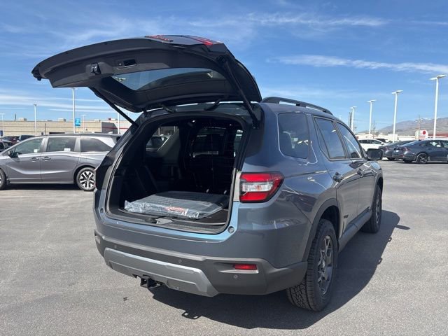 New 2026 Honda Pilot TrailSport image 28