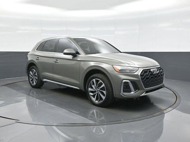 Used 2023 Audi Q5 2.0T Premium Plus w/ Premium Plus Package AWD/4WD image 1