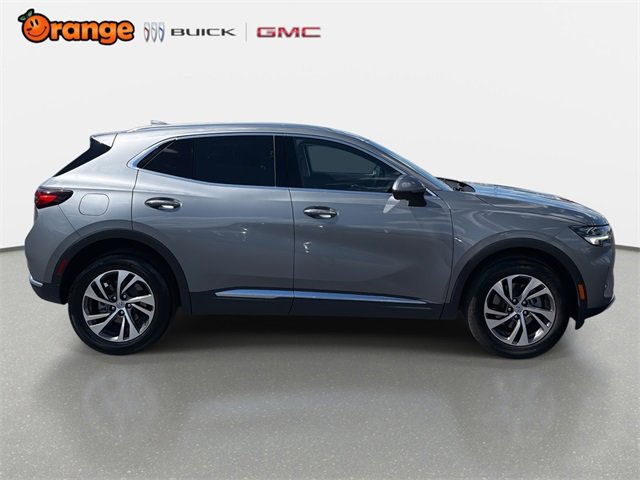 Used 2022 Buick Envision Essence w/ Technology Package I image 2